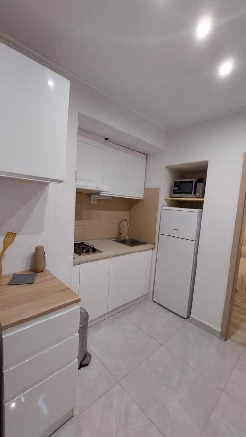 Apartments Pletikosa Brodarica  Bagian luar foto