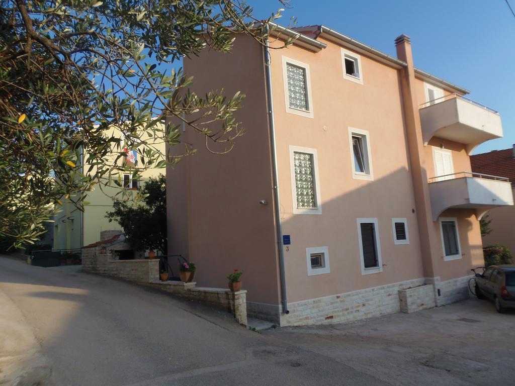 Apartments Pletikosa Brodarica  Bagian luar foto